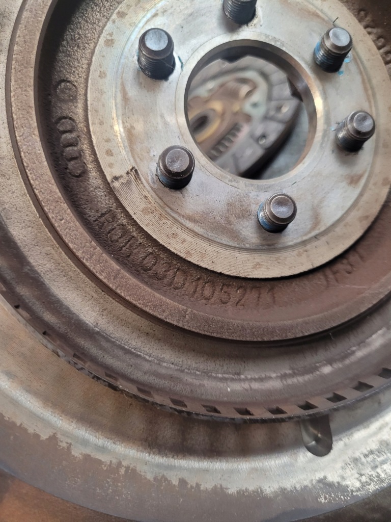 фото №10, Зчеплення колесо маховик оригінальний номер 03d105271 диск притиск skoda fabia i 1.2b 04r.