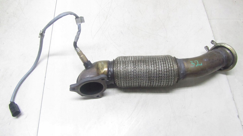 фото №1, Mercedes gla w156 x156 2.2 трубка выхлоп гаситель гибкий 13-