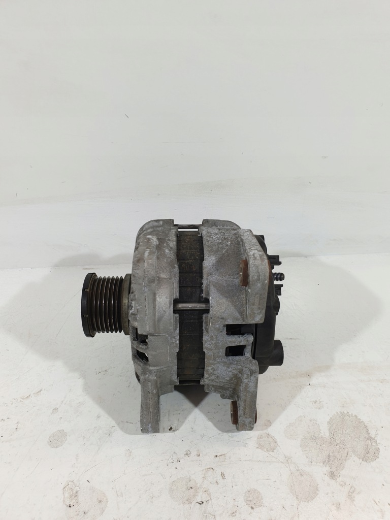 Генератор 231006007r renault nissan dacia 0.9 tce с Разборки