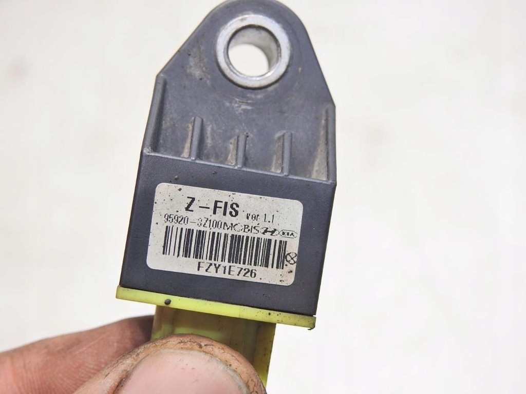 фото №7, Датчик ударный hyundai i40 95920-3z100