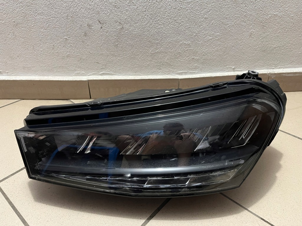 фото №1, Skoda fabia iv 4 full led 6vb лампа передняя перед левая