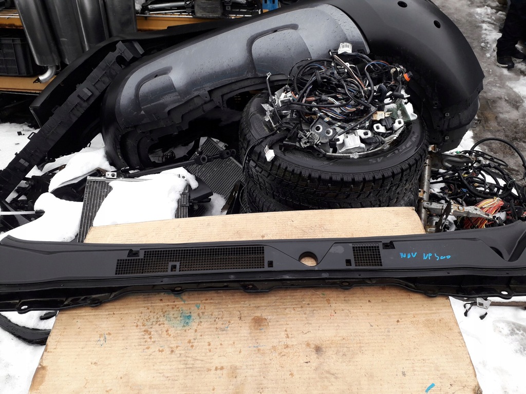 фото №4, Жабо верхній nissan navara np300