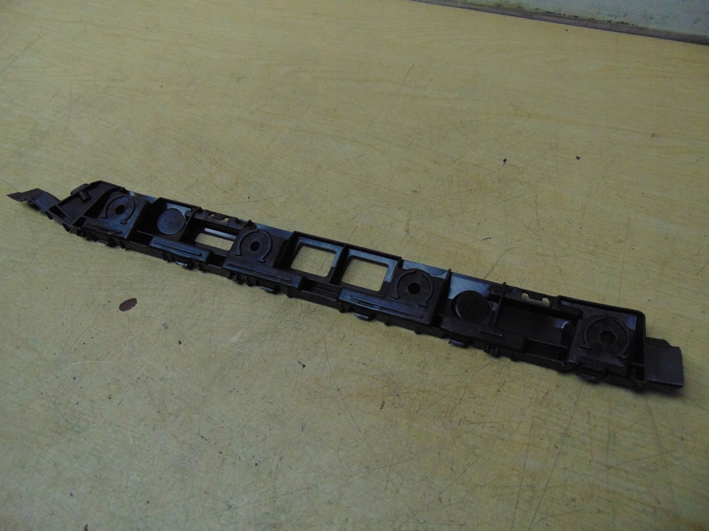 фото №12, Направляющая бампера левый задняя skoda superb iii kombi