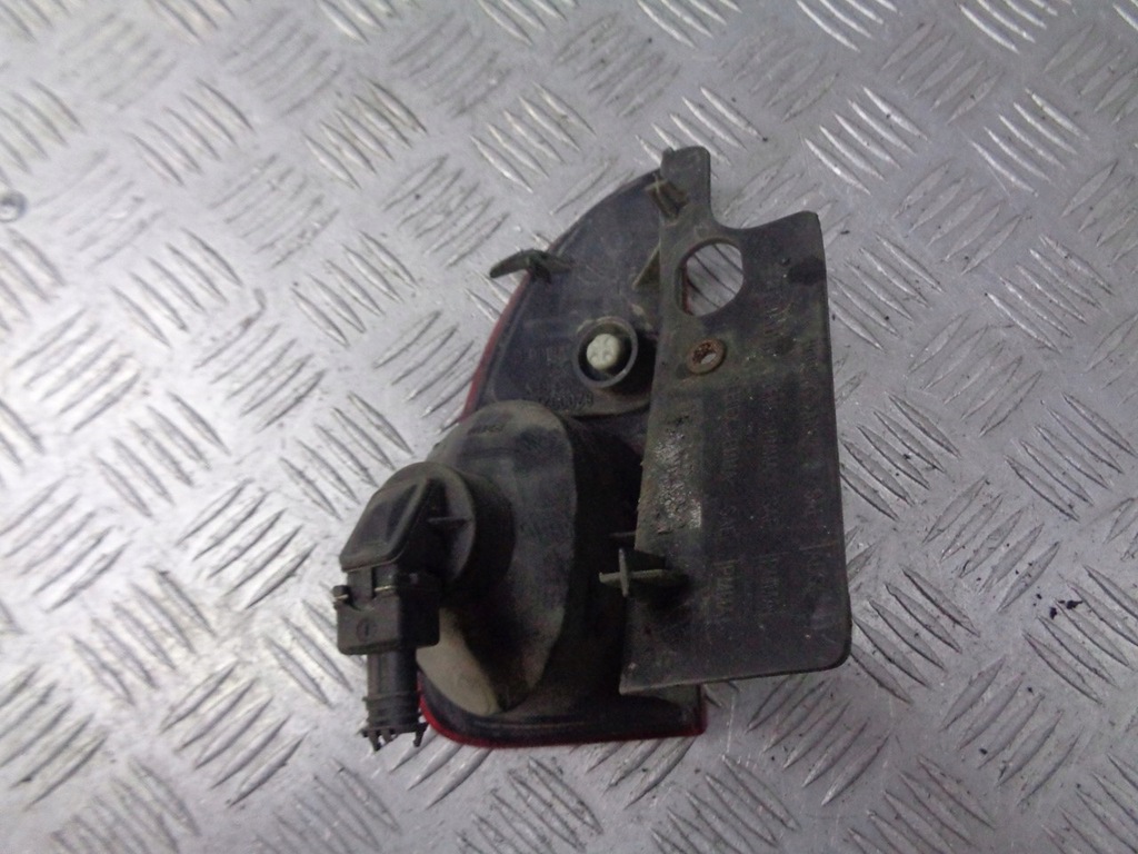 фото №2, Лампа ліва задня w кришка багажника renault espace iv