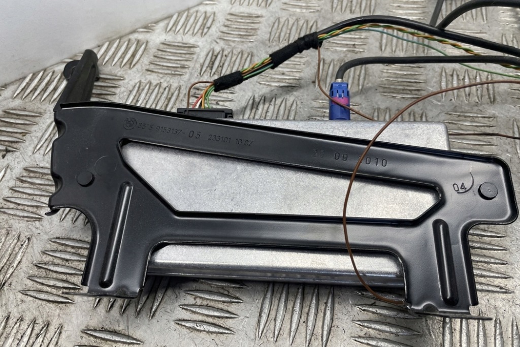 фото №13, Камера крышки багажника bmw 7 f01, f02 9240984 3.0l дизель 180kw 2010