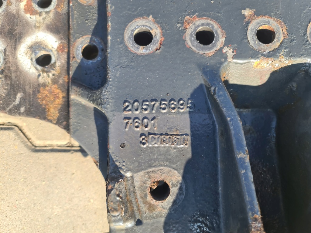 фото №2, Кронштейн полурессора кронштейн osi подъемной renault dxi volvo fh fm fmx