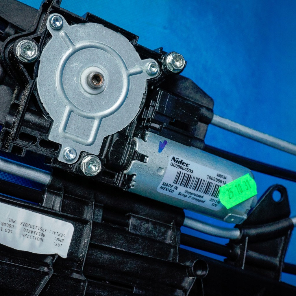 фото №13, Люк панорама bmw x5 g05 lci 9466700 9466703 9466704 9852133 7933149