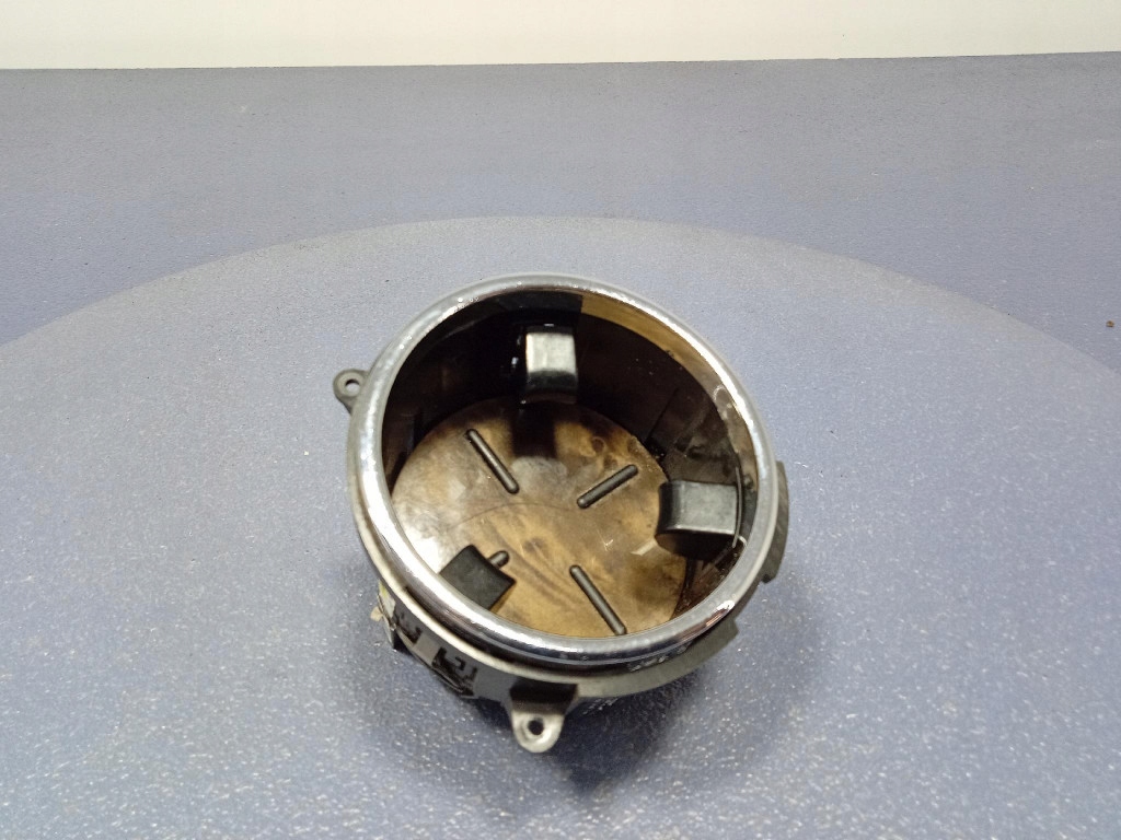 фото №6, Vw phaeton кронштейн na напої підсклянник 3d0858601h