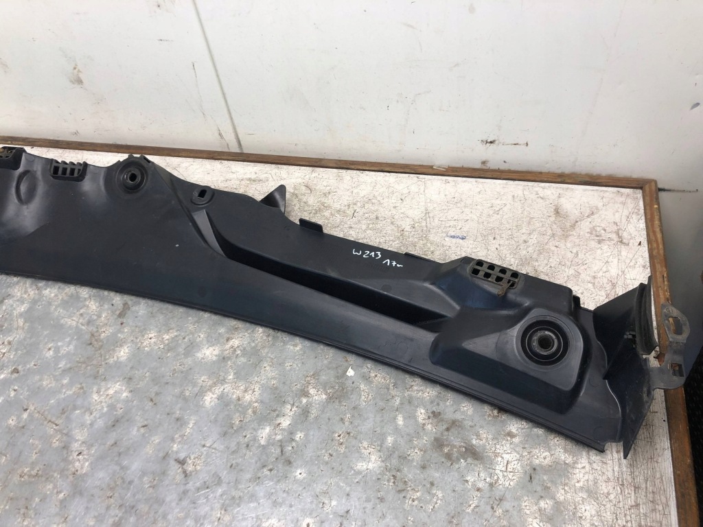 Жабо mercedes w213 универсал a2138308703 в Украине