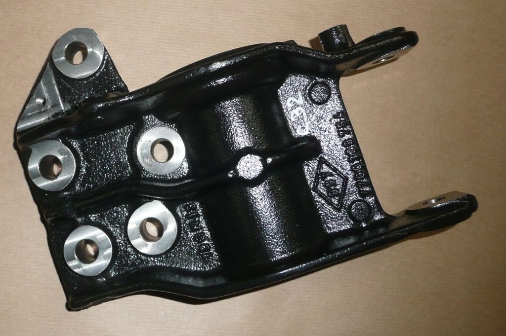 фото №2, Опора полуось renault master ii