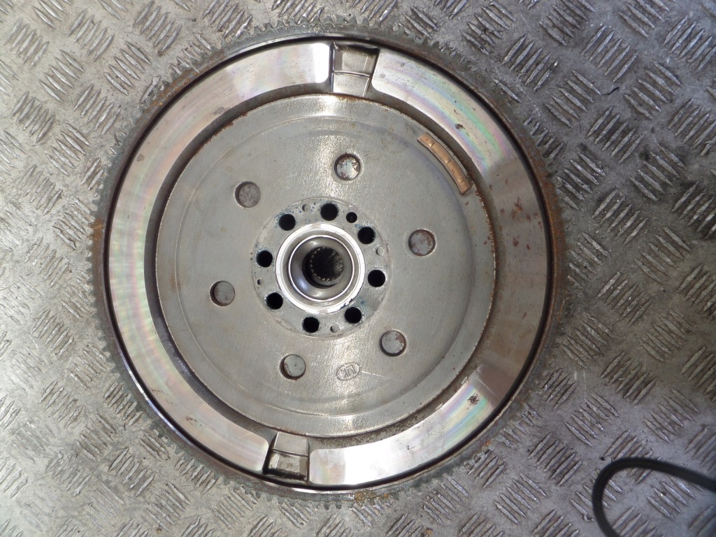 фото №4, Колесо двомасовий sprzęgłlo renault master 302103398r