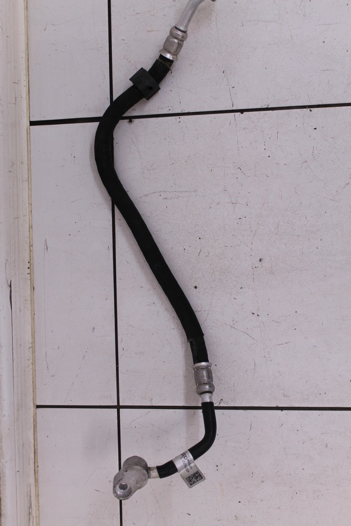 фото №1, Audi r8 4s wąż шланг кондиціонера 4s0816721e