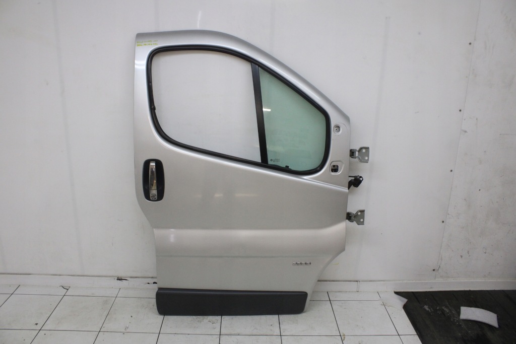 фото №1, Vivaro trafic primastar i a 2001r- дверь правое правый перед передние z157