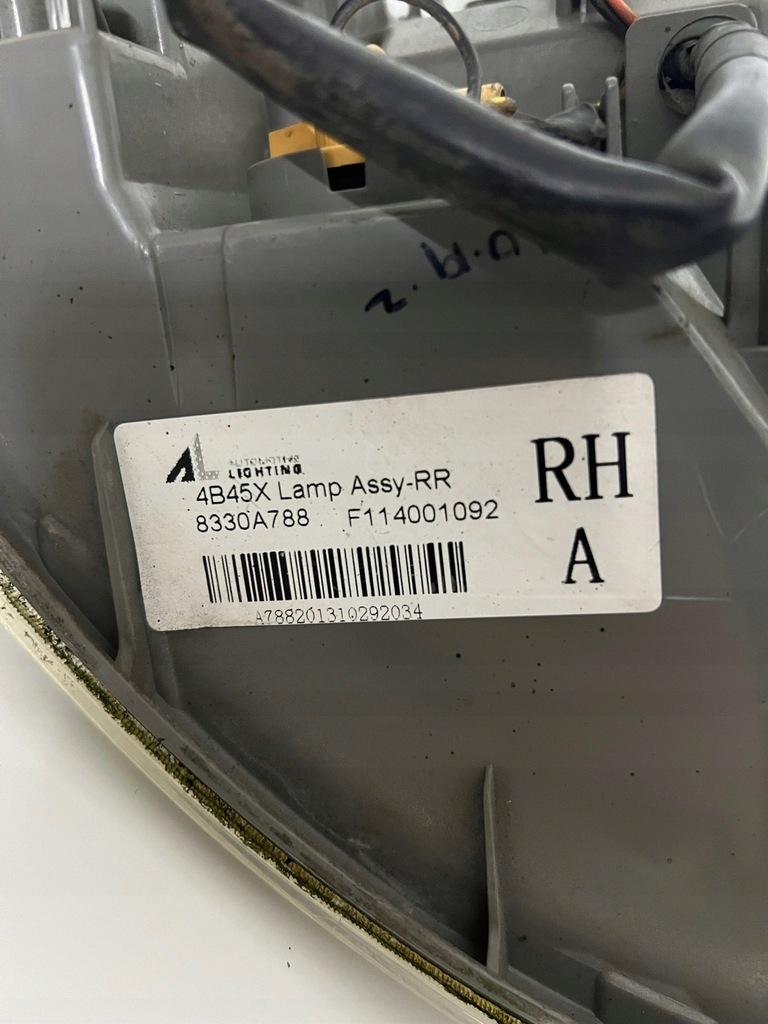 фото №7, Лампа правый задняя правая задняя mitshubishi outlander iii 3 8330a788