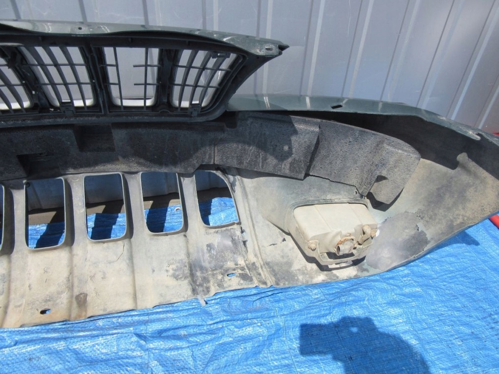 Jeep grand cherokee wj 01 бампер перед kompletny Недорого