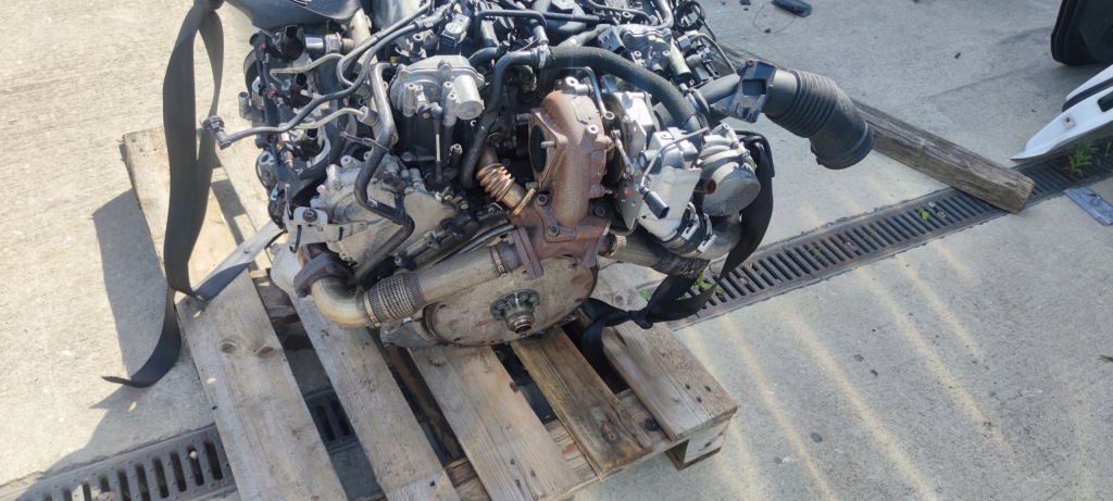 Купити Двигун audi a4 b8 a5 8t q5 8r 3.0 tdi capa комплект