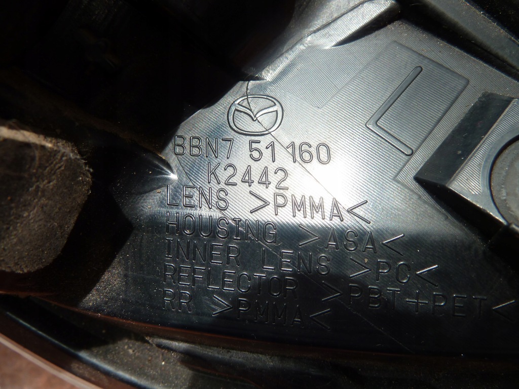 фото №9, Mazda 3 bl 5d 09-11 лампа задня ліва зовнішня