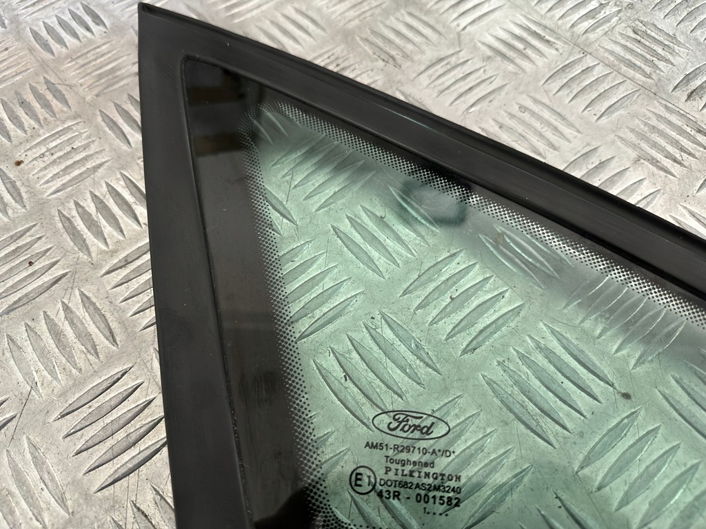 фото №4, Ford c-max mk2 скло кузовна права перед 11r