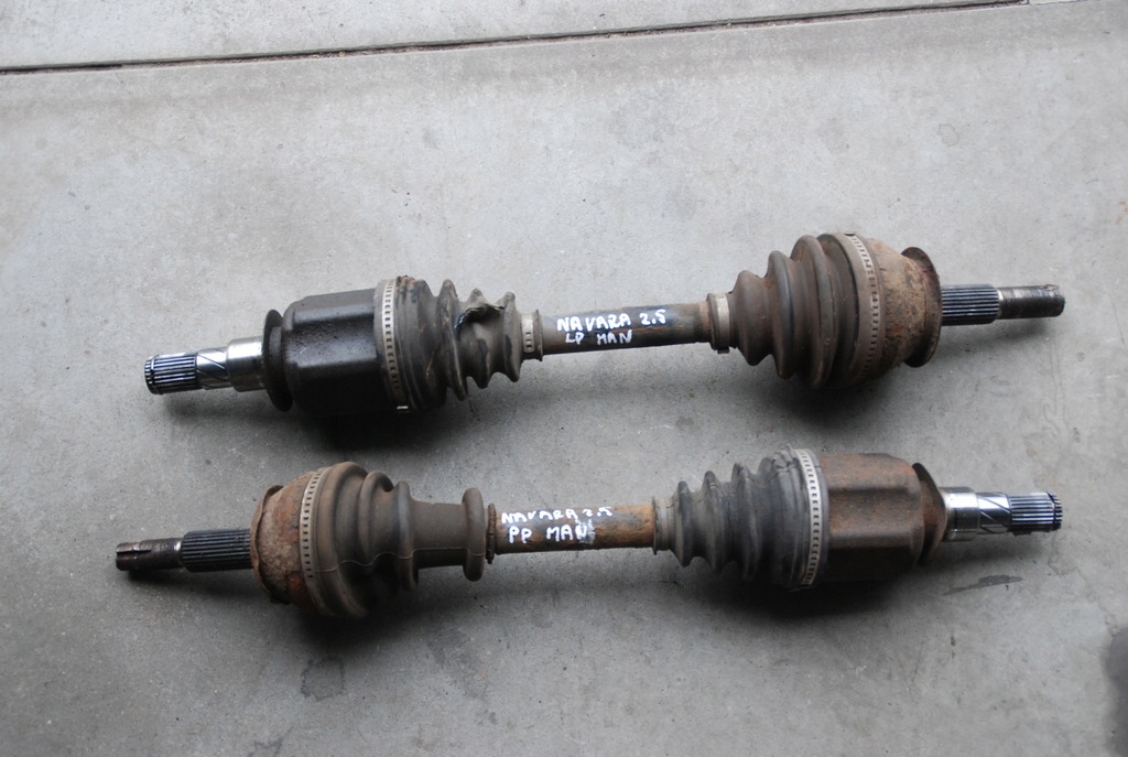 фото №1, Привідний вал правий лівий перед navara d40 pathfinder 2.5