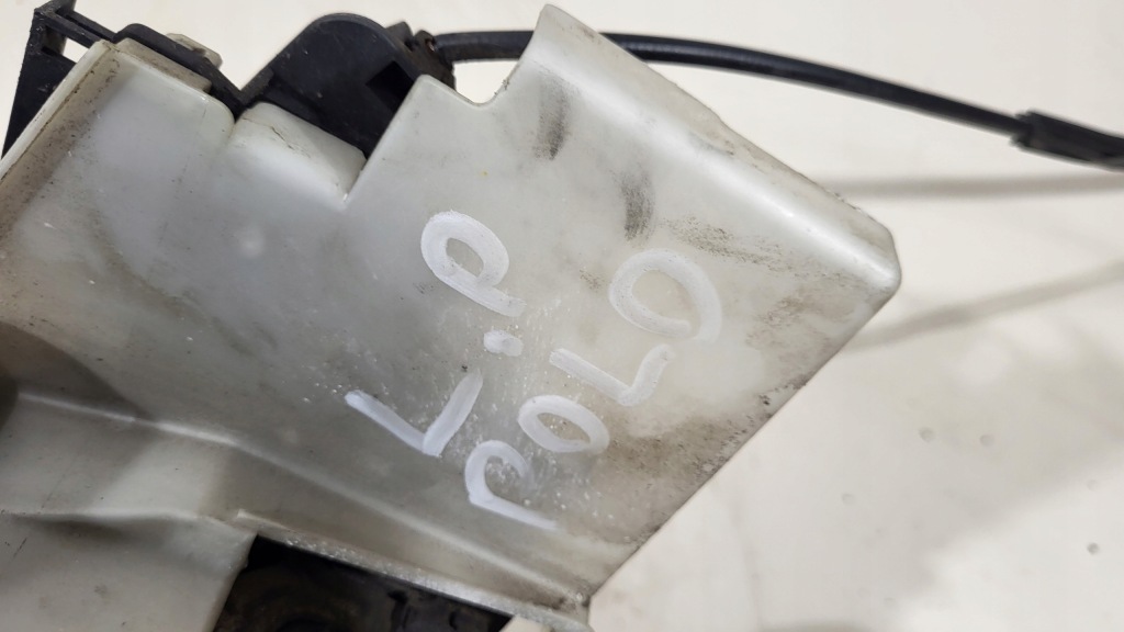 фото №5, Замок левый перед vw polo 9n 01-06 3d hb 2 pin