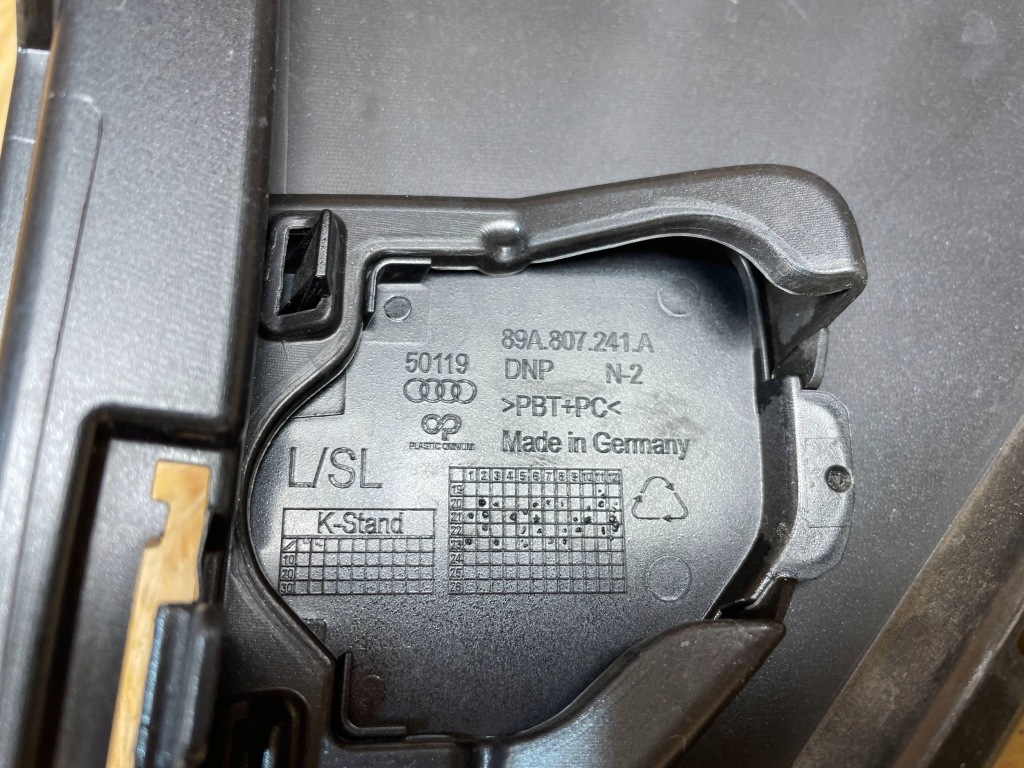 фото №14, Бампер рамка решётка радиатора перед передняя audi q4 e-tron 89a807725a 2020-