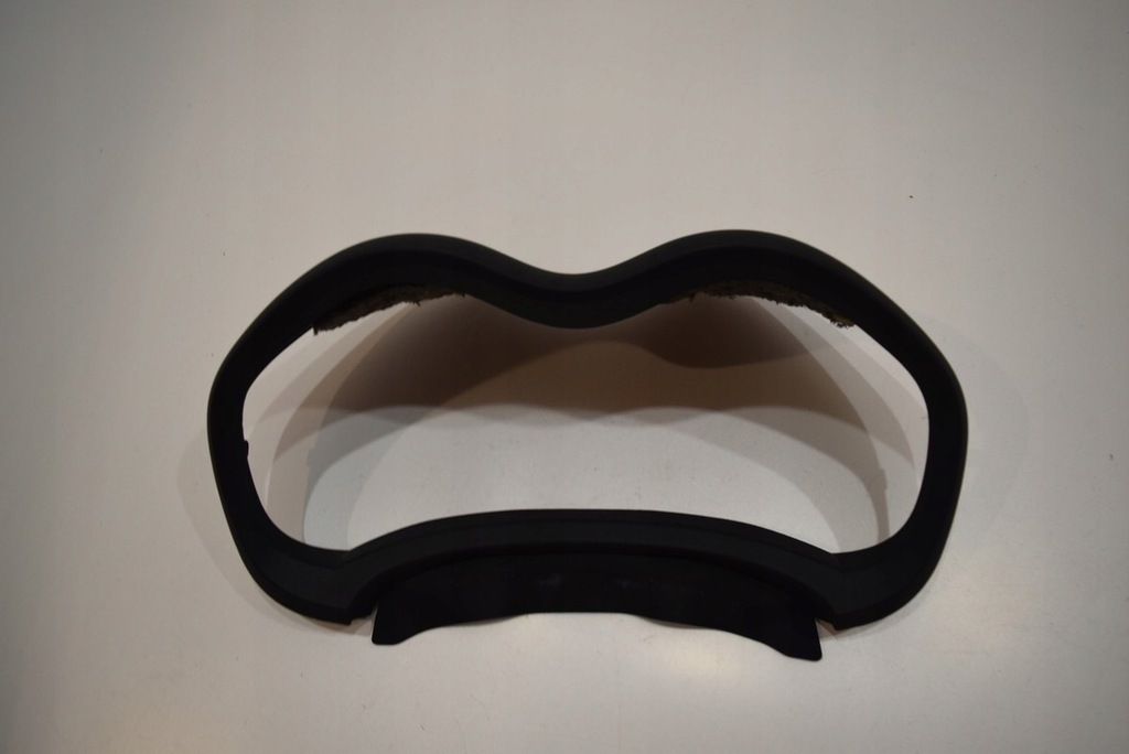 фото №1, Toyota auris i рамка защита спидометра