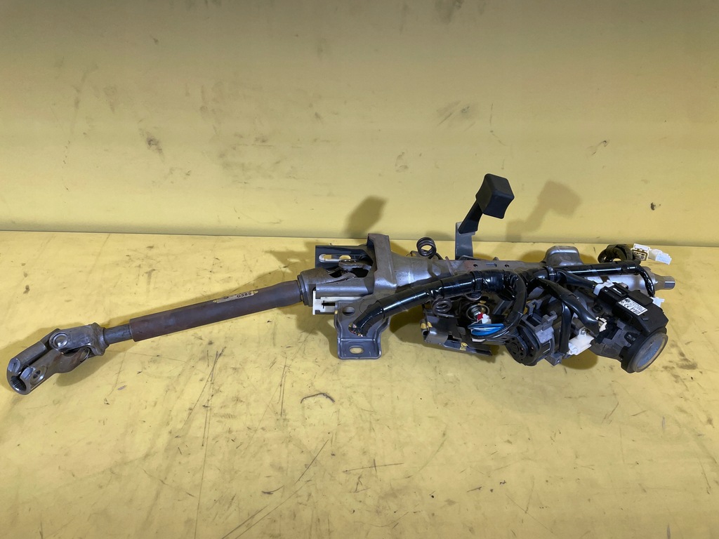 фото №1, Mazda 6 колонка руля