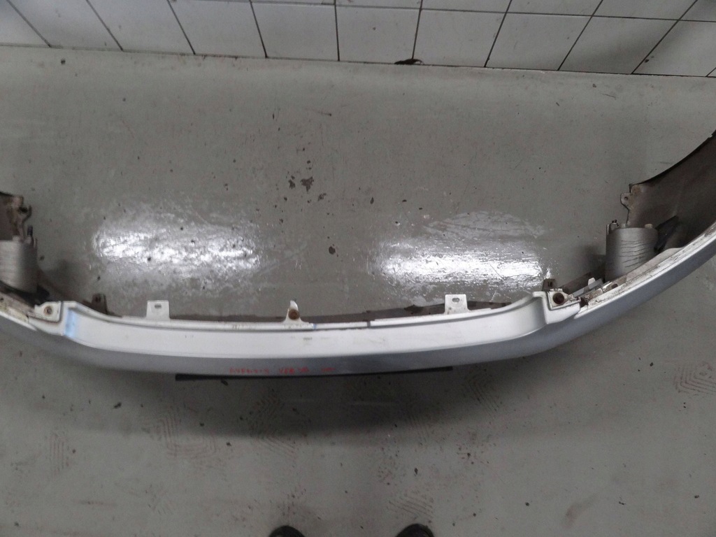 фото №16, Toyota avensis verso van 2003 бампер перед передній