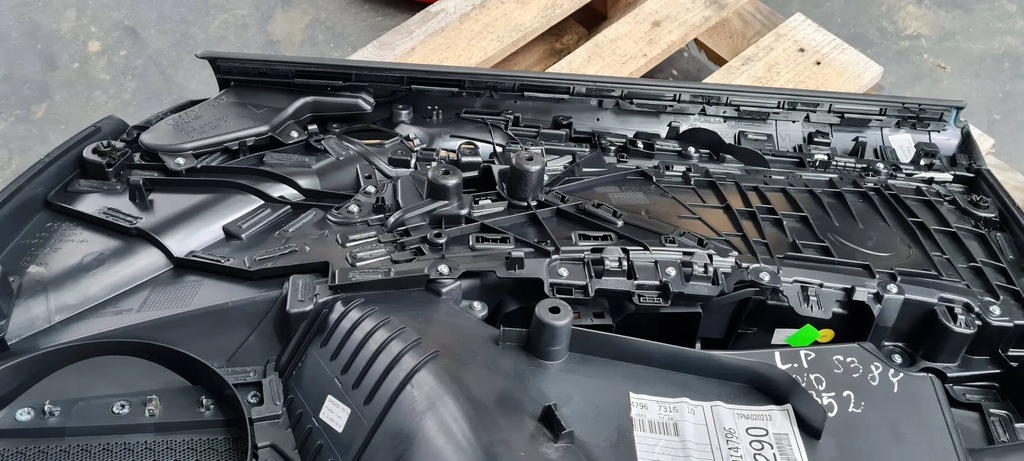 фото №14, S3 8y a3 обшивка дверь левый перед кожа bang olufsen 8y0867103d