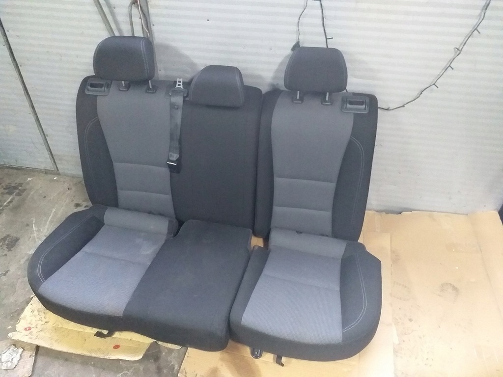 фото №1, Заднее сиденье задняя задняя hyundai i30 ii kombi 2014r