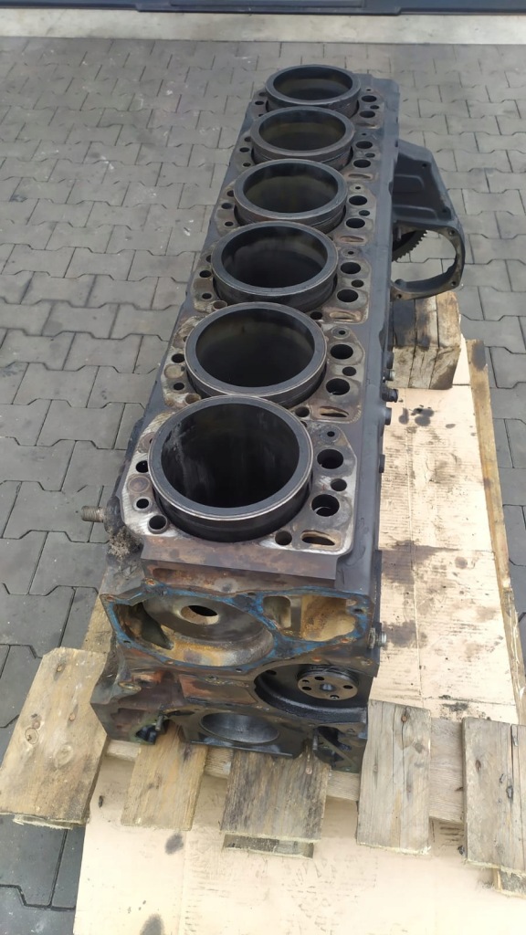 фото №2, Блок двигуна d2876 lf02 man f2000