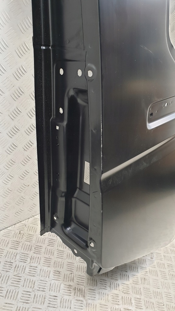 фото №9, Vw caddy 2k7 maxi long крыло задний правый обшивка правое задние