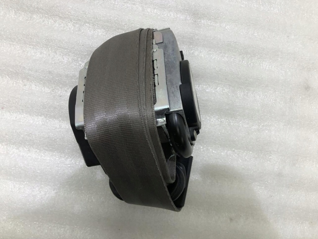 фото №1, Pas безпеки правий 4f0857706 audi a6 c6