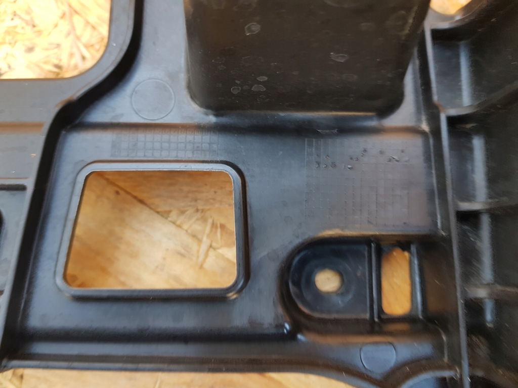 фото №14, Skoda enyaq 20- усилитель решётка решетка направляющая каркас 5la807723