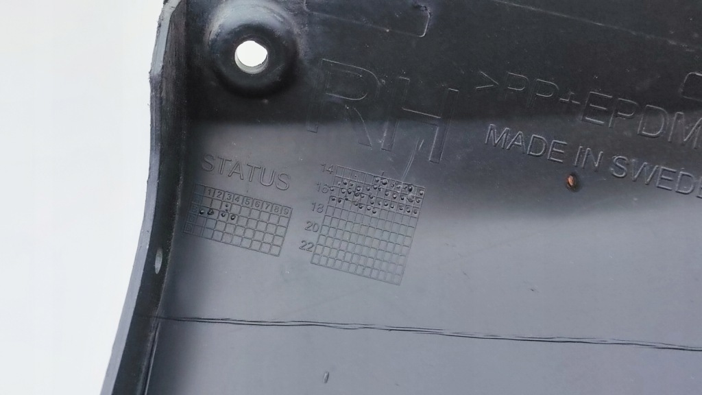 Volvo xc90 2 14-19 молдинг решётка нижняя бампера правая перед kr87 Киев