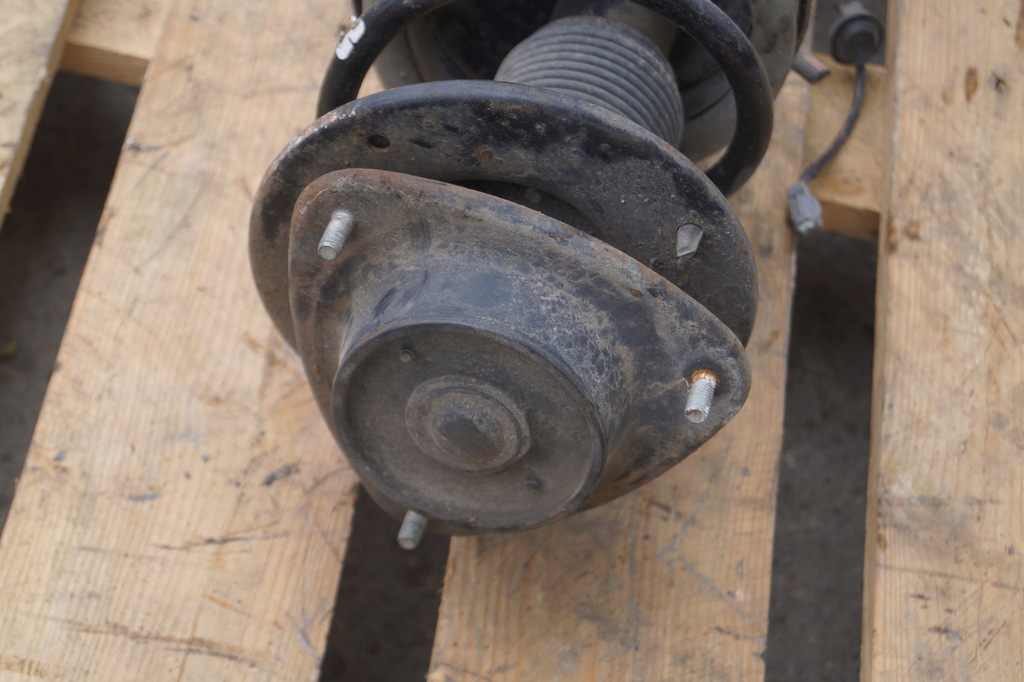 фото №4, Поворотний кулак правий перед subaru wrx sti 2.5 b 14-17