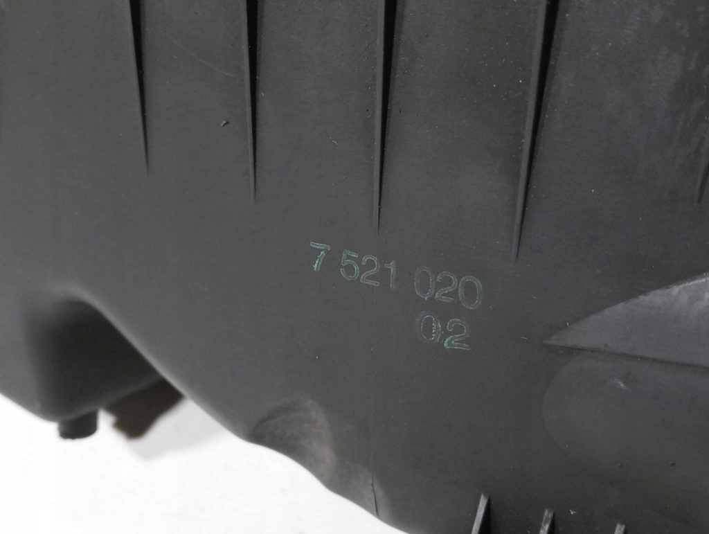 Корпус фильтра воздуха n62 4.4i 545i 645ci bmw e63 e64 e60 e61 7521020 Недорого