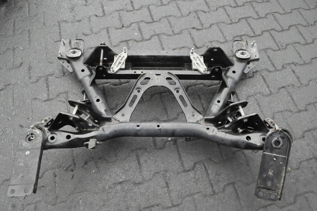 фото №8, Volvo s60 iii v60 подрамник подвеска задняя 32246521