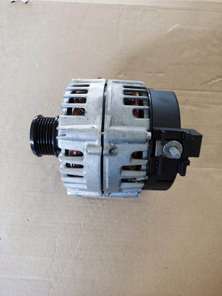 фото №1, Генератор 200a mercedes a0009069905