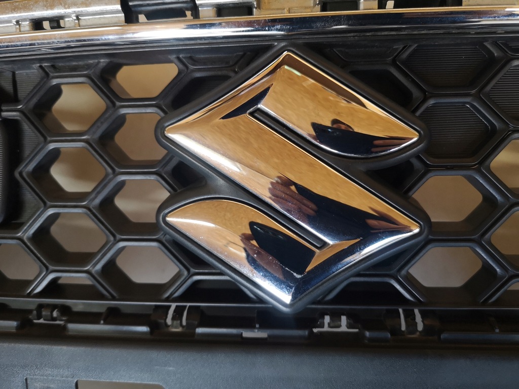 фото №7, Suzuki swift mk8 - решётка радиатора, решётка радиатора хром