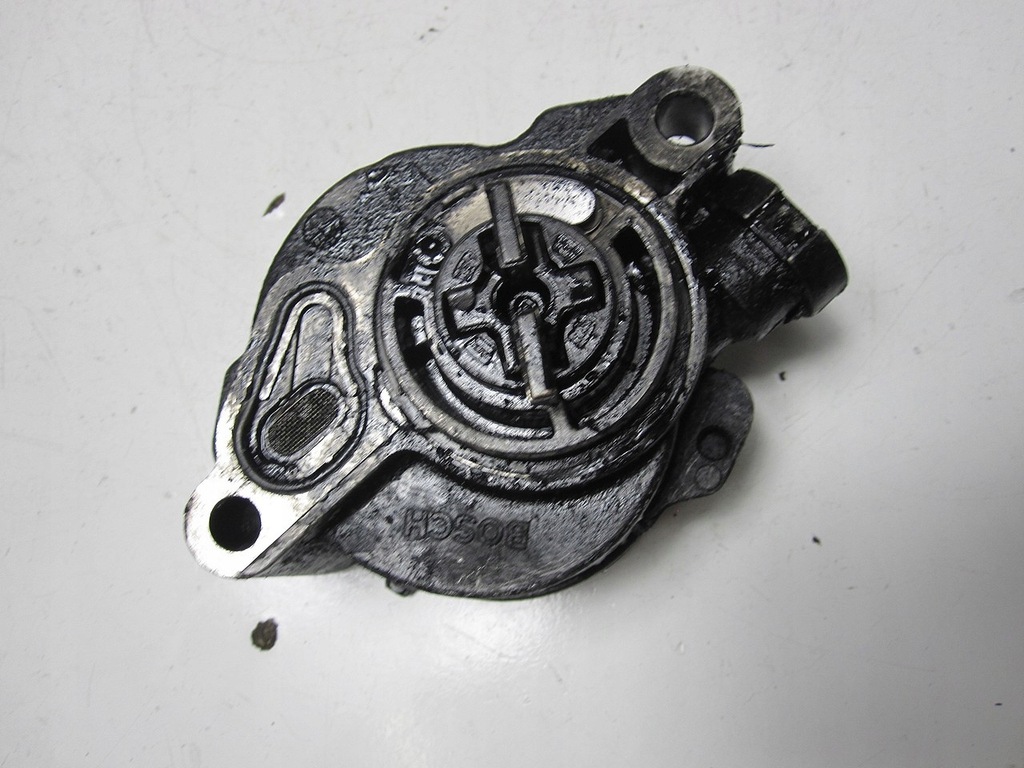 фото №1, Насос вакуум citroen c4 1.6hdi 05r bosch