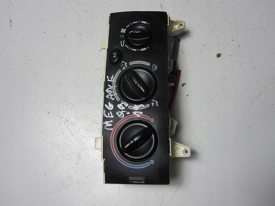 фото №3, Панель кондиционера renault megane i 99r