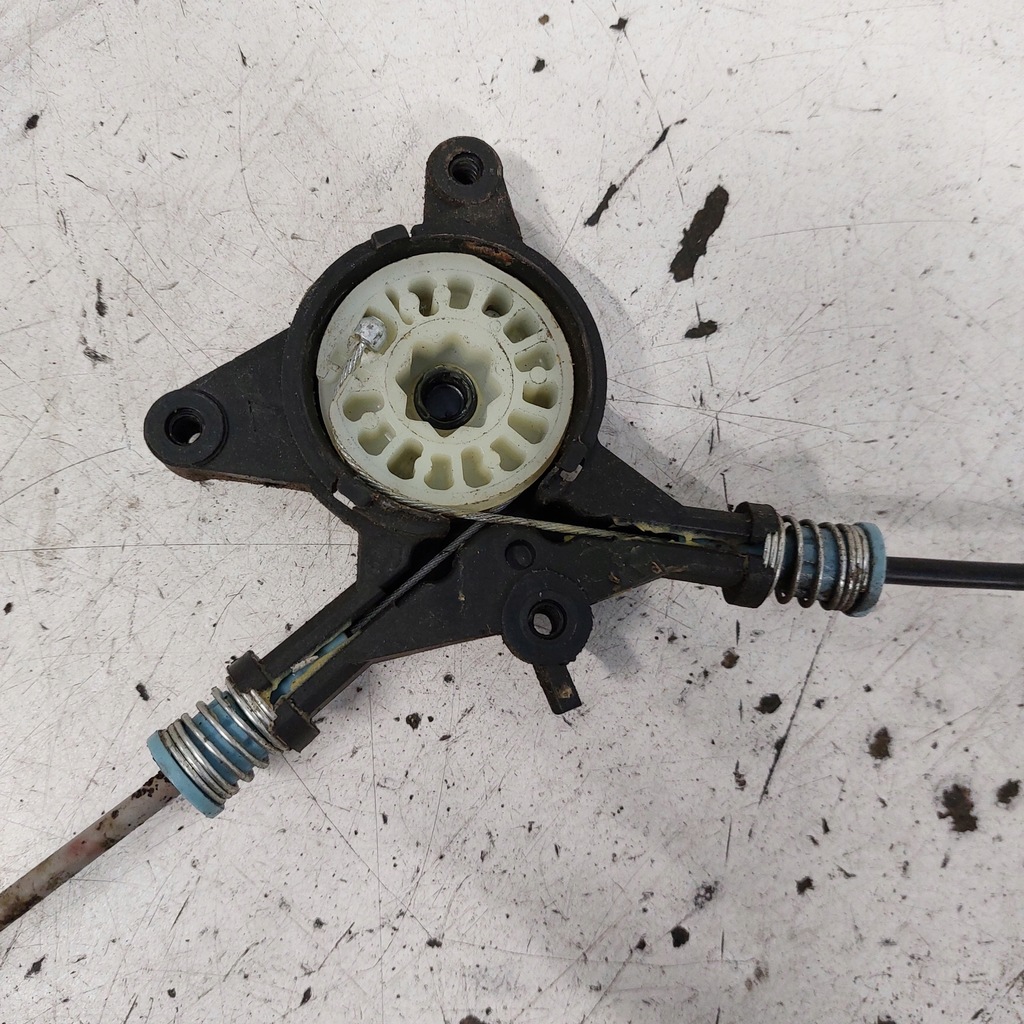 фото №5, Mazda 2 ii dy підйомник скло правий задня 3m71-a27000be