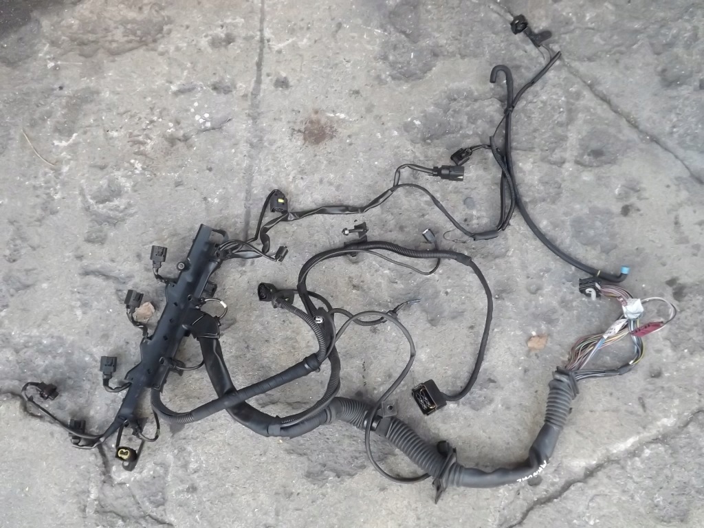фото №13, Mercedes w203 2.2 cdi електропроводка джгут двигуна a6111500333