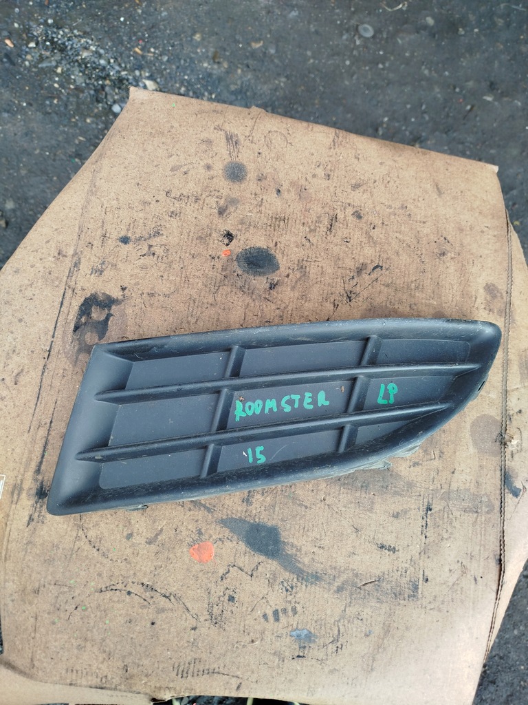 фото №1, Решётка бампера левый перед 5j0807367a skoda roomster 2015 rok