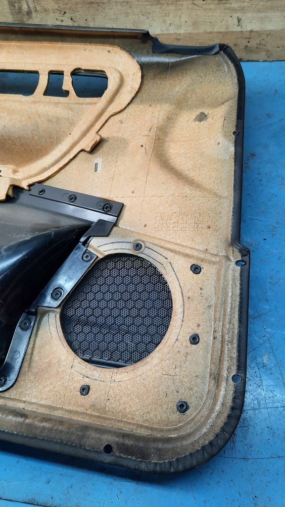 фото №14, Обивка дверь правый перед volvo s60 v70 ii 00-04