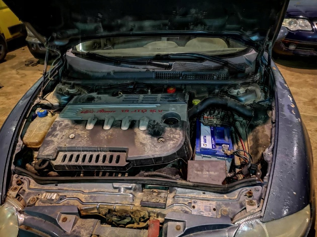 фото №7, Alfa-romeo 147 wąż водяний 2004 1.9l