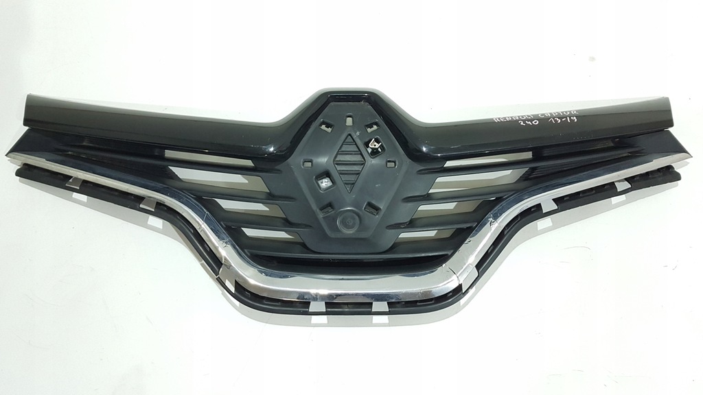 фото №1, Решётка радиатора решётка радиатора renault captur 13-19r 623102335r