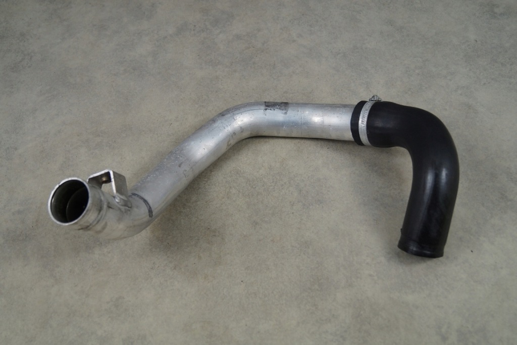 фото №2, Труба интеркулер mitsubishi space star 1.9 did