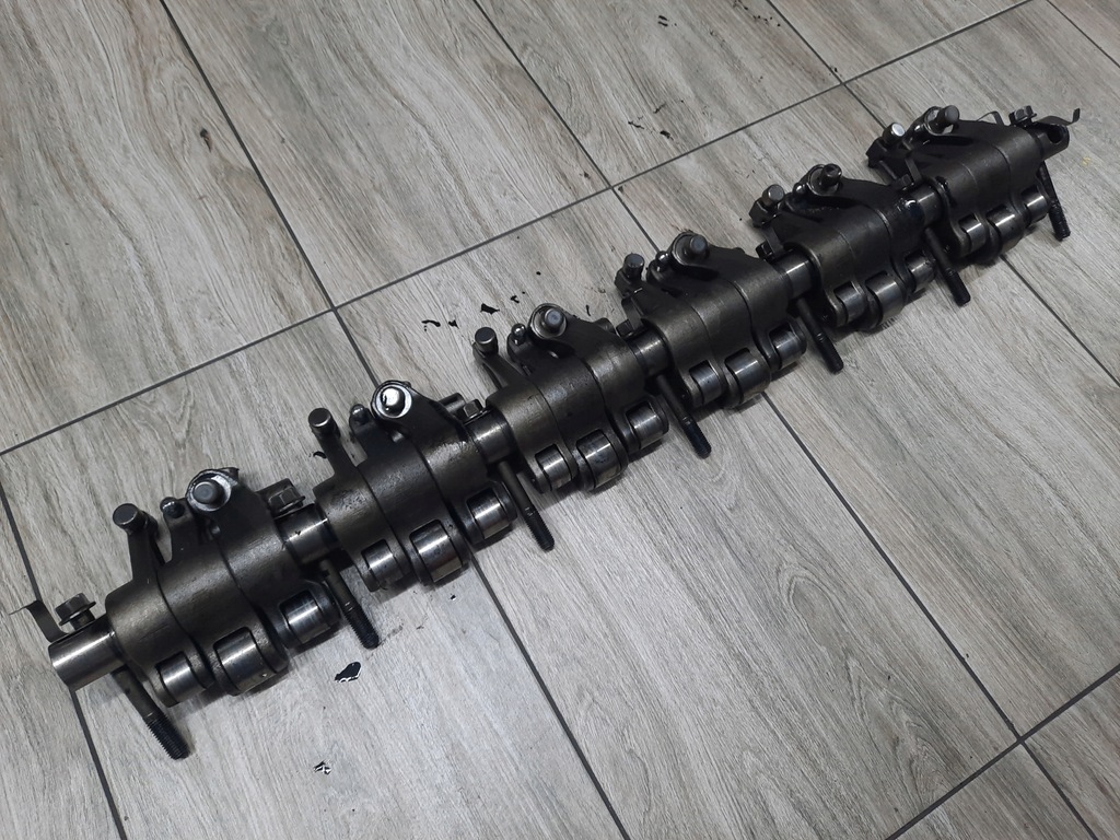 фото №1, Клавіатура розподільного валу клапанна ролик renault premium dxi 11 volvo fm 9